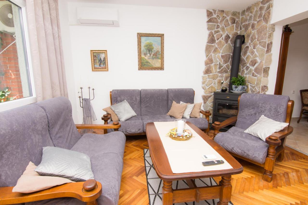 Karmela Rustic Apartamento Senj  Exterior foto